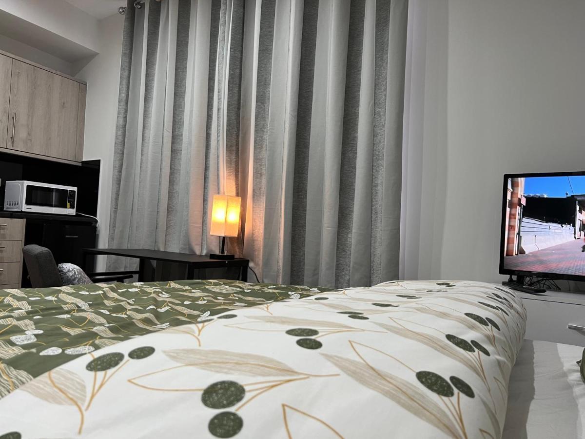 La Vie - Entire Apartment - Next To Central District Elizabeth Line Tube Station - Near Central London & Wembley Ealing Exterior foto